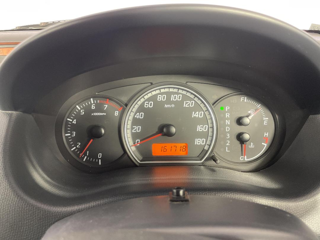 Photo '21' of Suzuki Swift