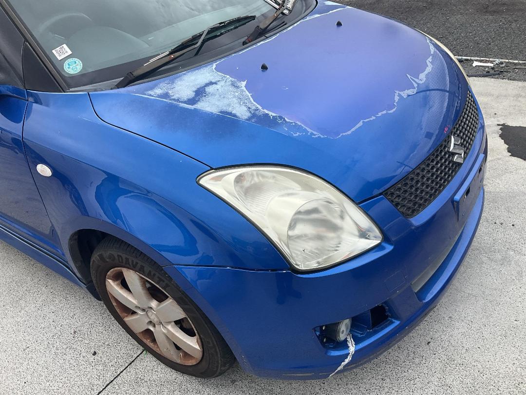 Photo '4' of Suzuki Swift