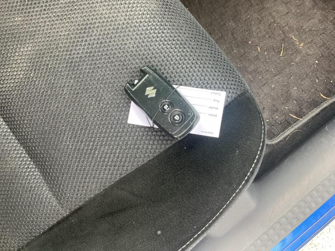 Photo '21' of Suzuki Swift