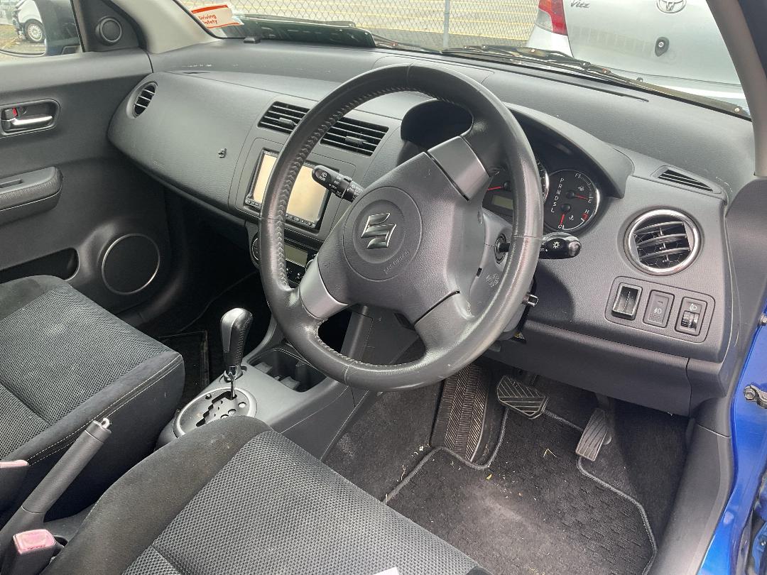 Photo '20' of Suzuki Swift