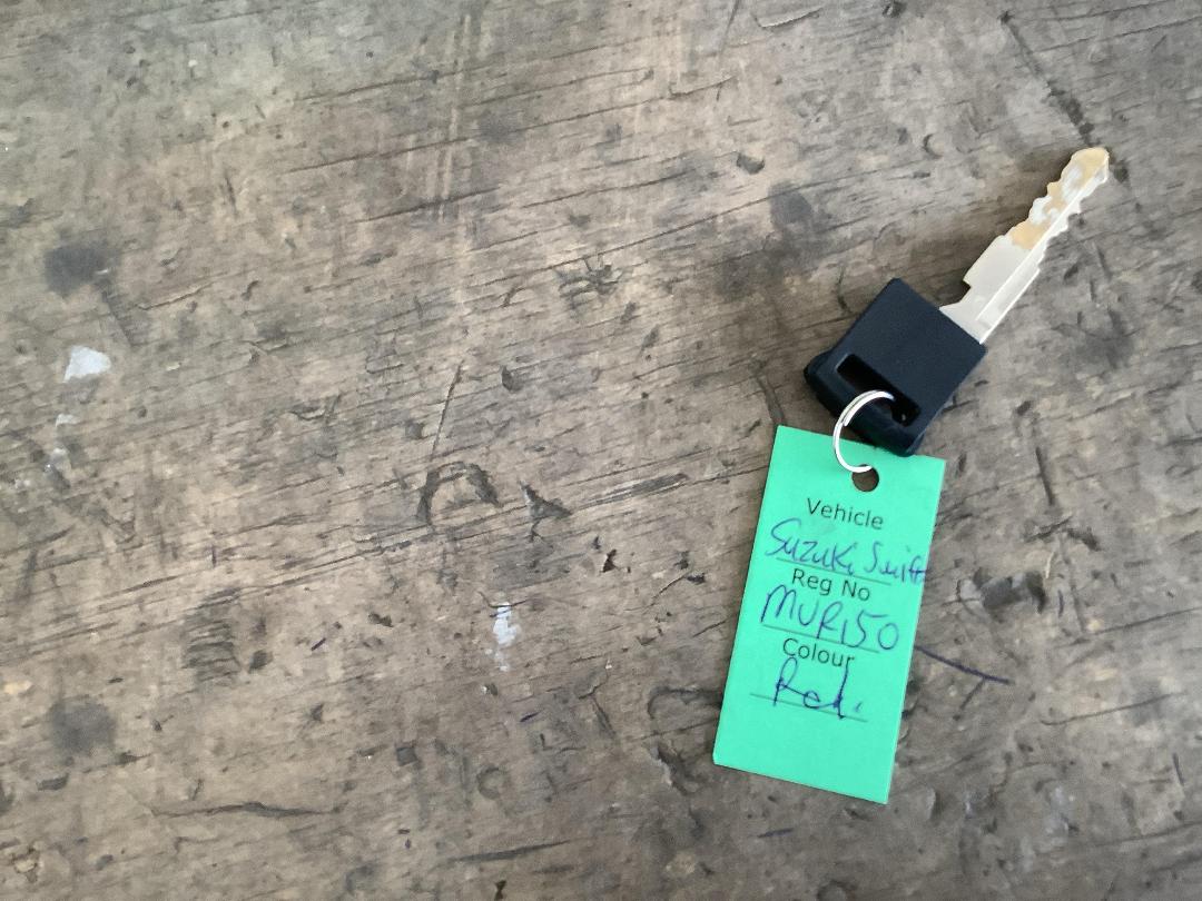 Photo '17' of Suzuki Swift