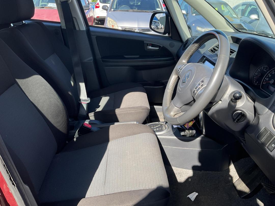 Photo '6' of Suzuki SX4 Glxsa2 LTD Photo '6' of Suzuki SX4 Glxsa2 LTD