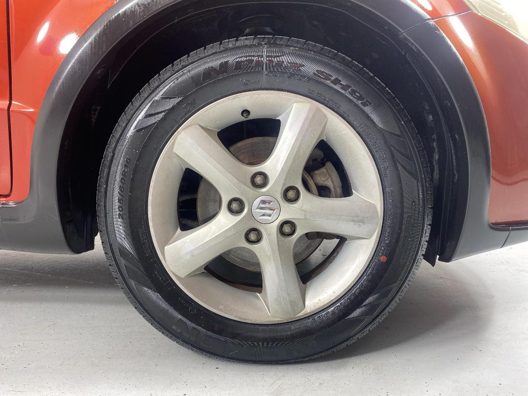 Photo '9' of Suzuki SX4