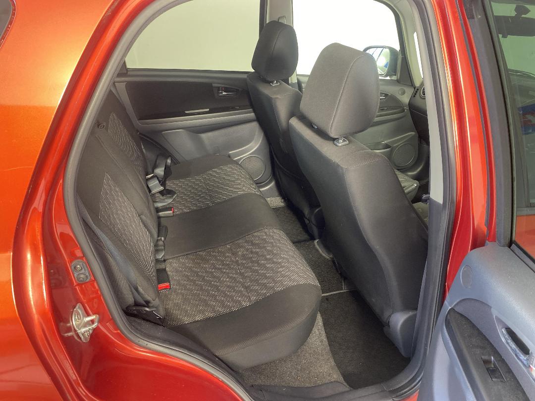 Photo '20' of Suzuki SX4