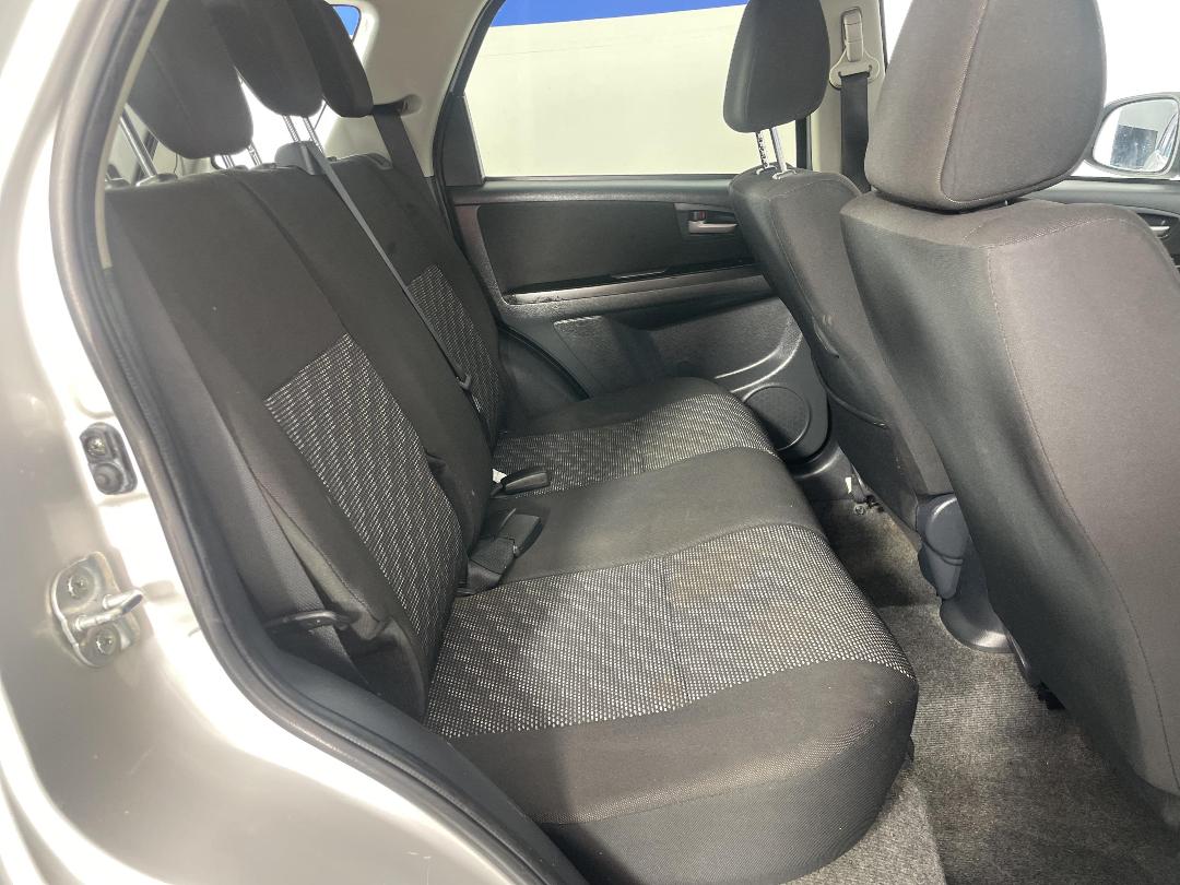 Photo '18' of Suzuki SX4 Glxha Photo '18' of Suzuki SX4 Glxha