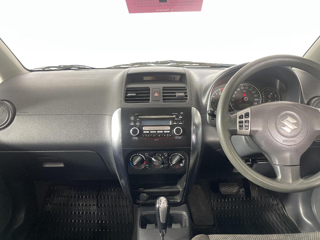 Photo '15' of Suzuki SX4 Glxha Photo '15' of Suzuki SX4 Glxha