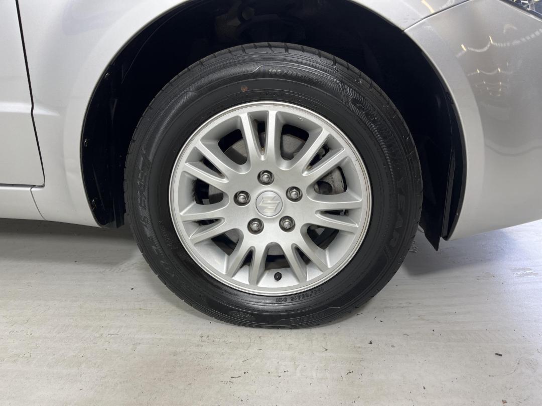 Photo '9' of Suzuki SX4 Photo '9' of Suzuki SX4