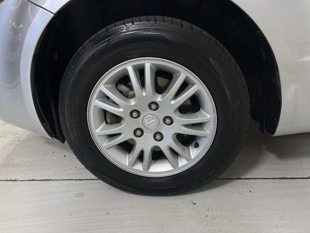 Photo '10' of Suzuki SX4 Photo '10' of Suzuki SX4