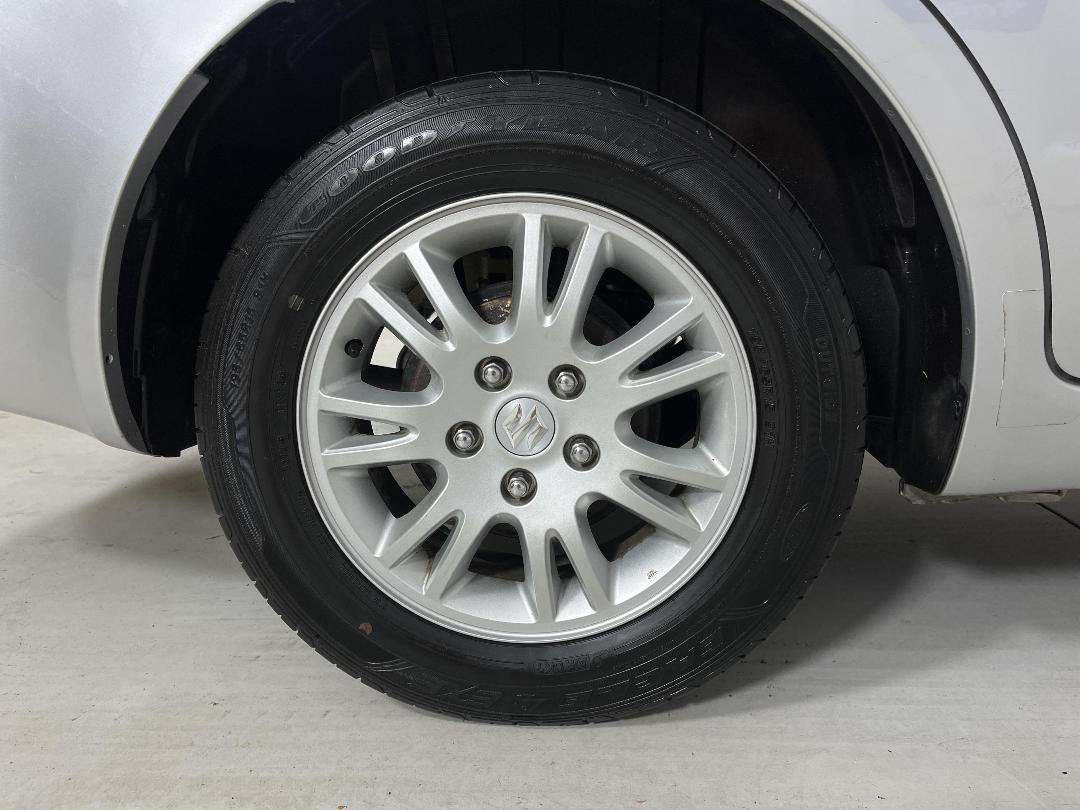 Photo '12' of Suzuki SX4 Photo '12' of Suzuki SX4