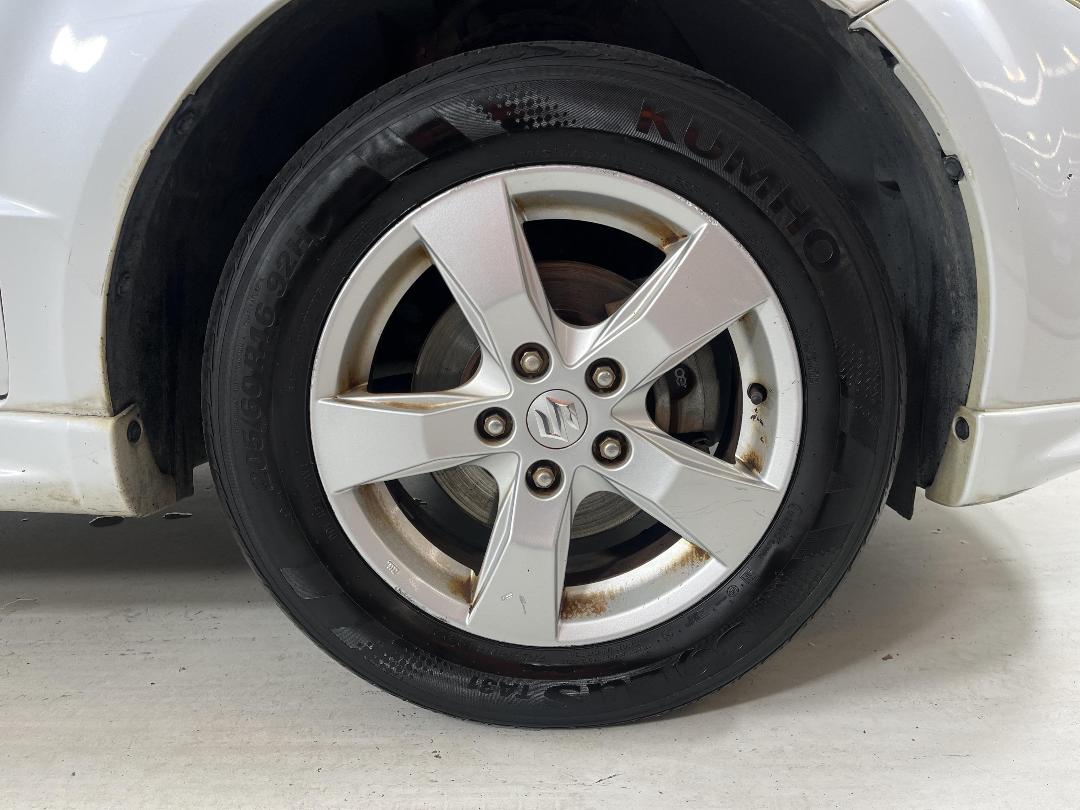 Photo '9' of Suzuki SX4 Photo '9' of Suzuki SX4