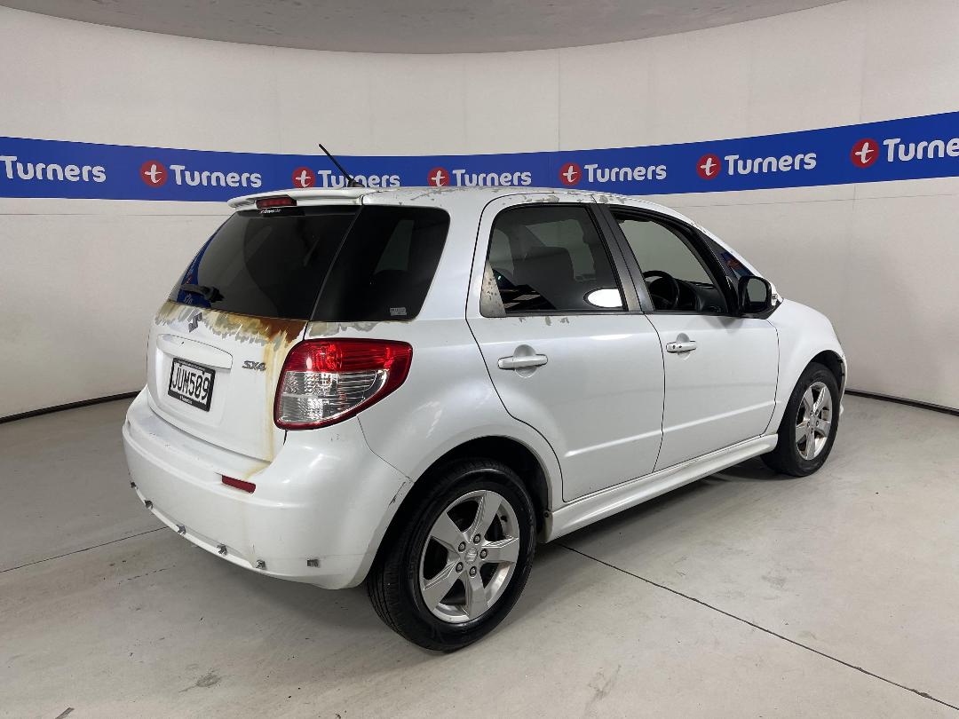 Photo '7' of Suzuki SX4 Photo '7' of Suzuki SX4