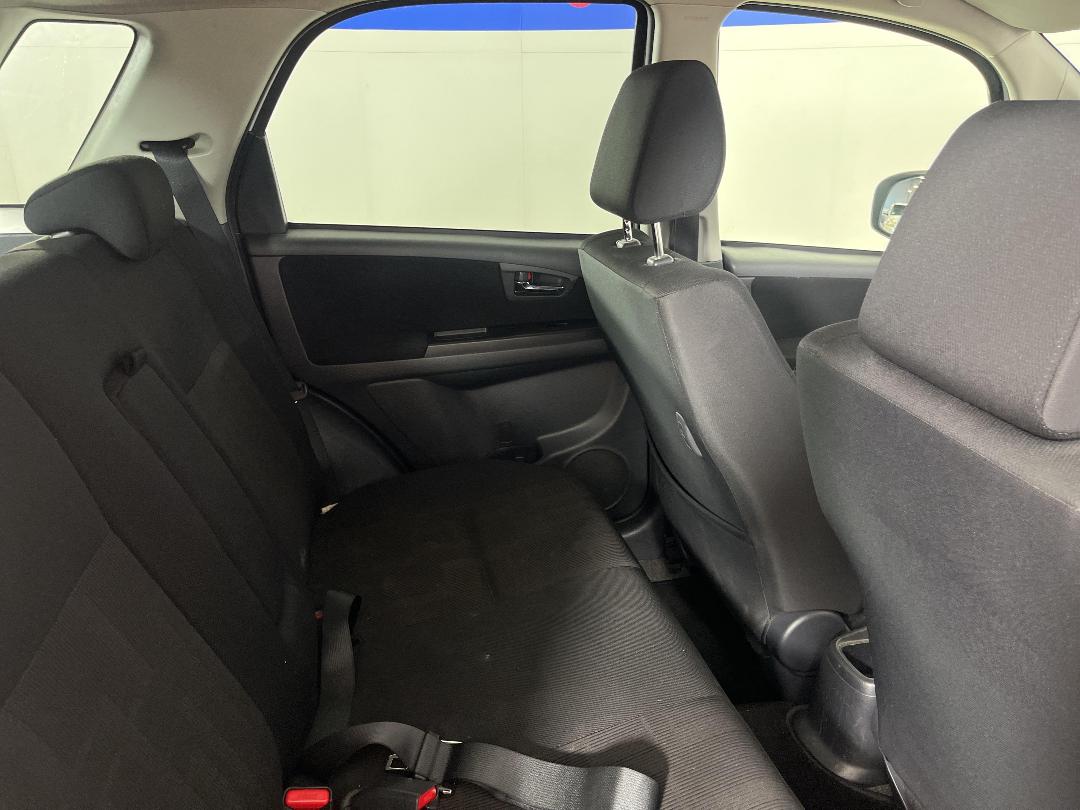 Photo '20' of Suzuki SX4 Photo '20' of Suzuki SX4