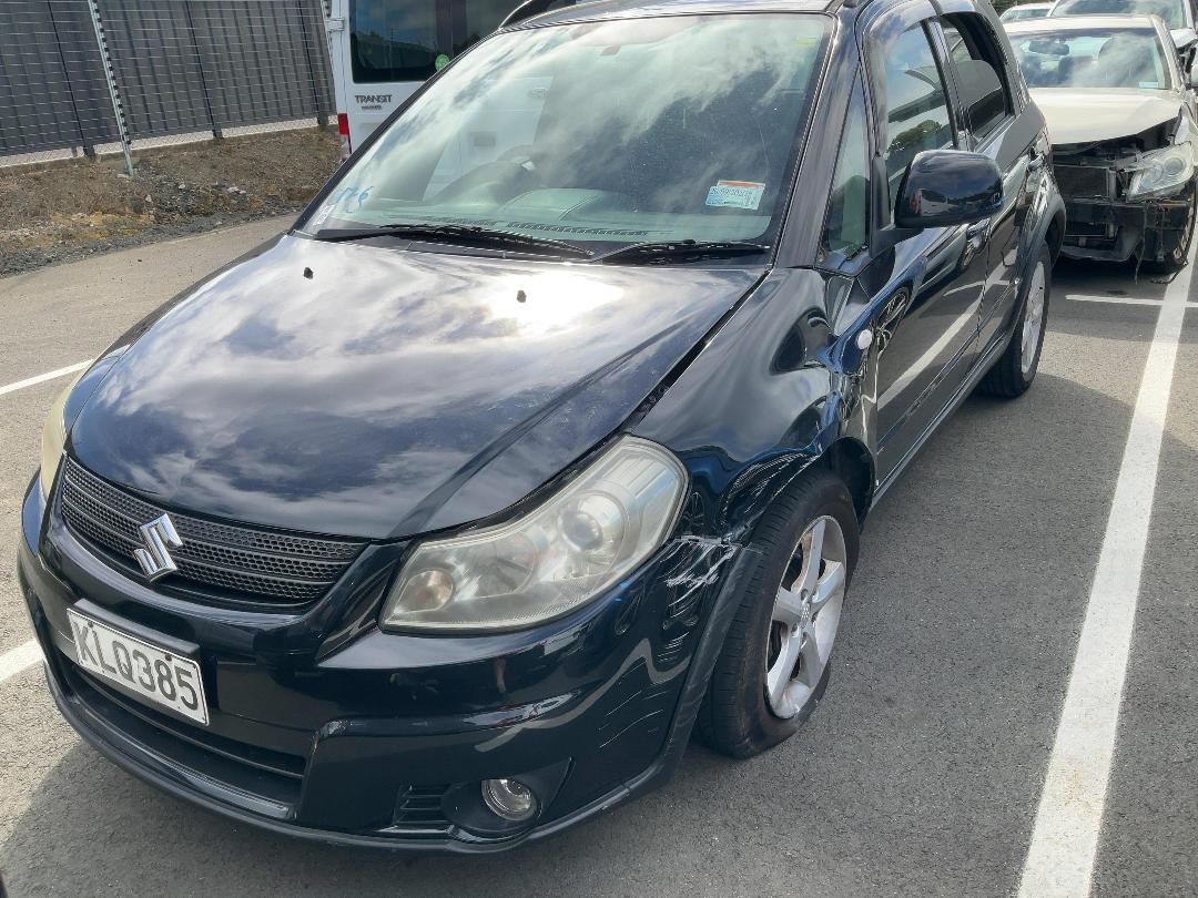 Photo '4' of Suzuki SX4 Photo '4' of Suzuki SX4