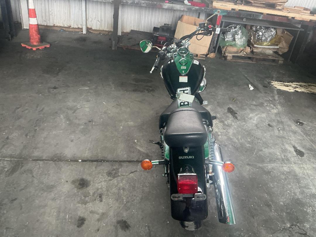 Photo '6' of Suzuki VL250 Intruder 250LC