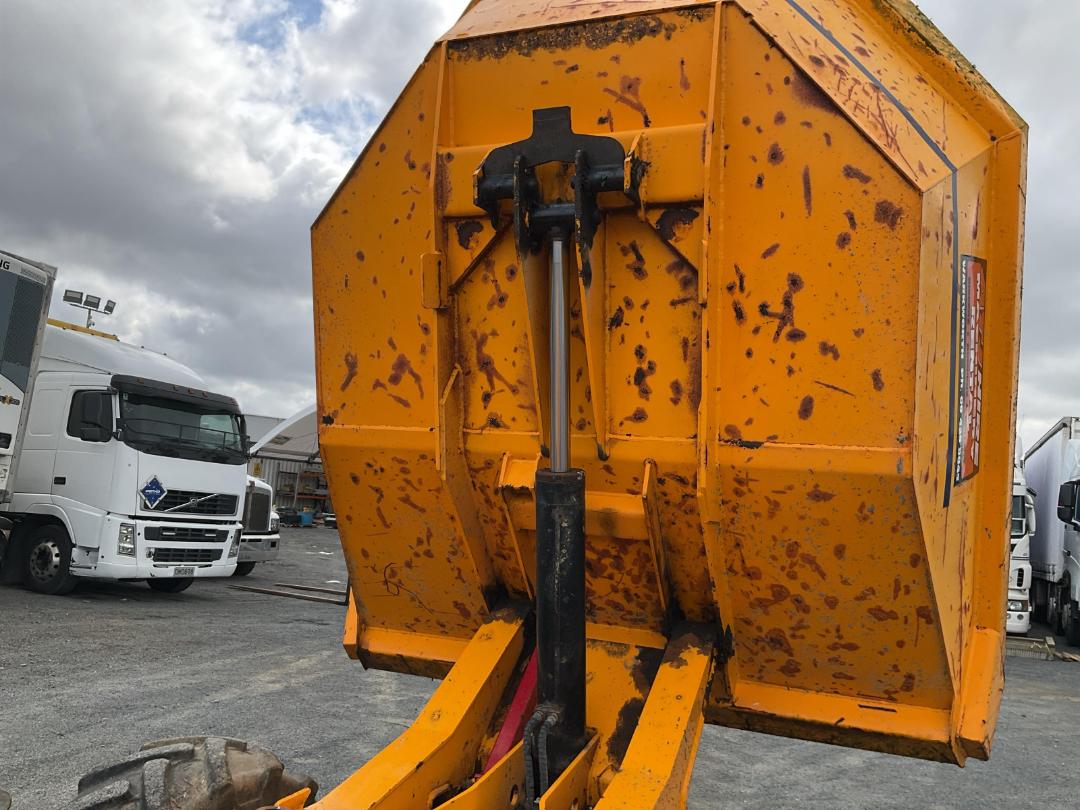Photo '25' of Thwaites SWIVEL DUMPER ADT Photo '25' of Thwaites SWIVEL DUMPER ADT