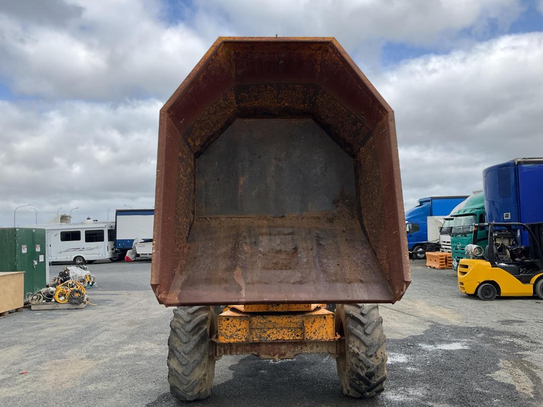 Photo '26' of Thwaites SWIVEL DUMPER ADT Photo '26' of Thwaites SWIVEL DUMPER ADT