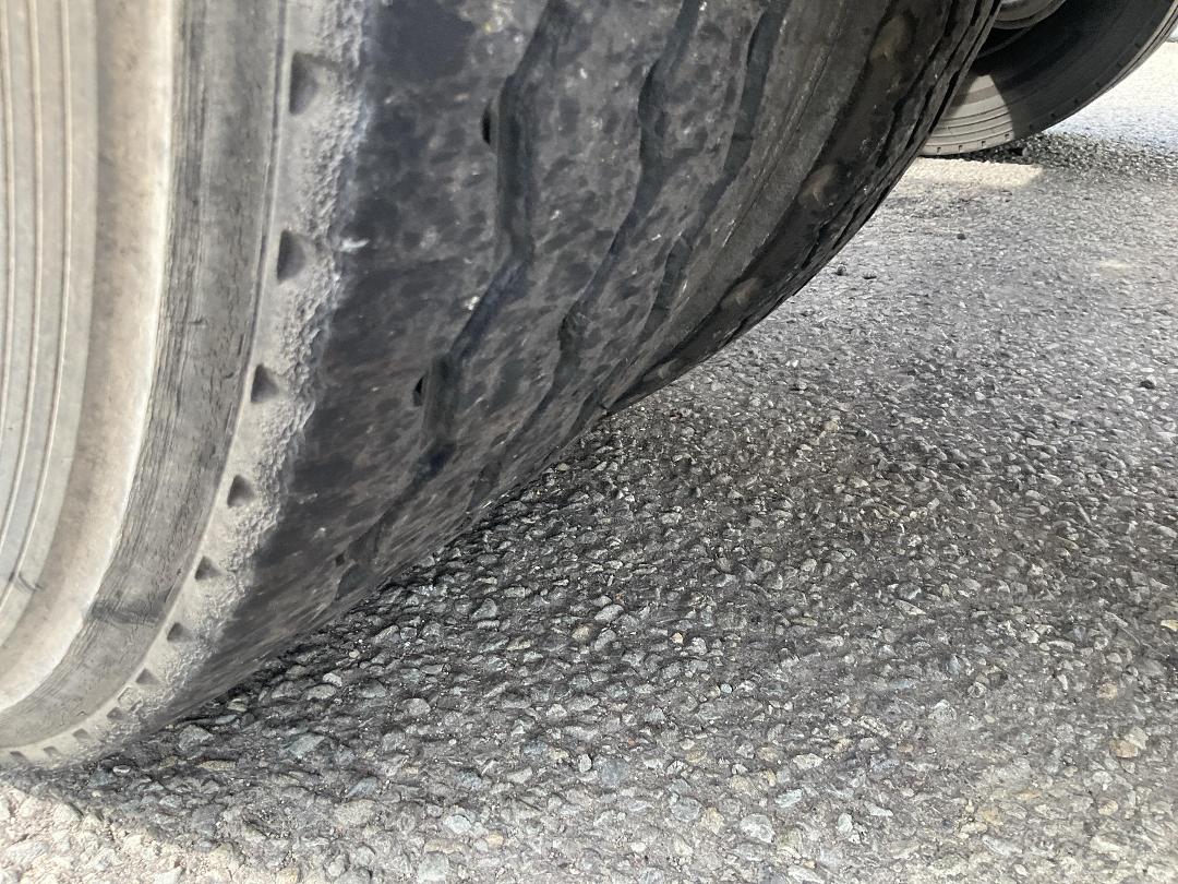 Photo '17' of TMC LM4 3421 Flat Deck - Tandem Photo '17' of TMC LM4 3421 Flat Deck - Tandem