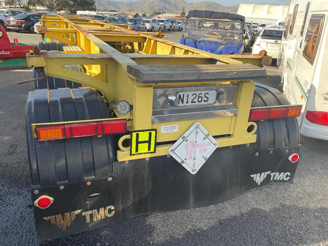 Photo '30' of TMC LM4 3421 Flat Deck - Tandem Photo '30' of TMC LM4 3421 Flat Deck - Tandem