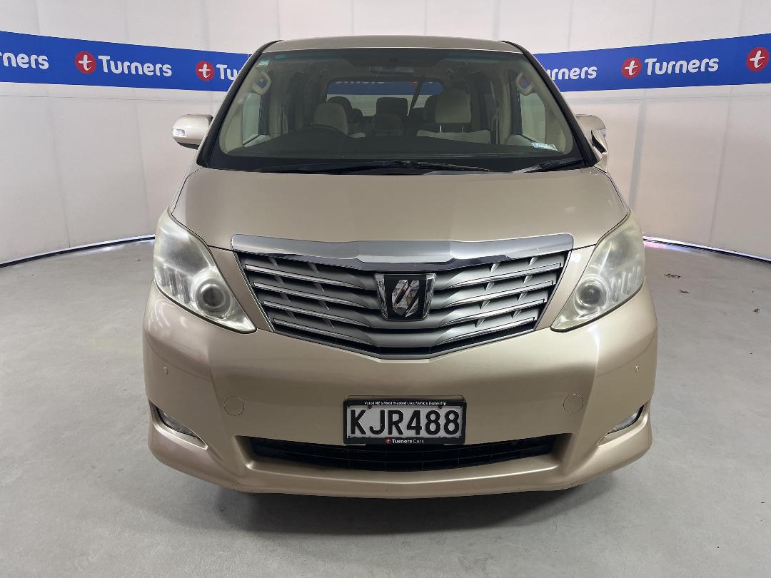 Photo '2' of Toyota Alphard Photo '2' of Toyota Alphard