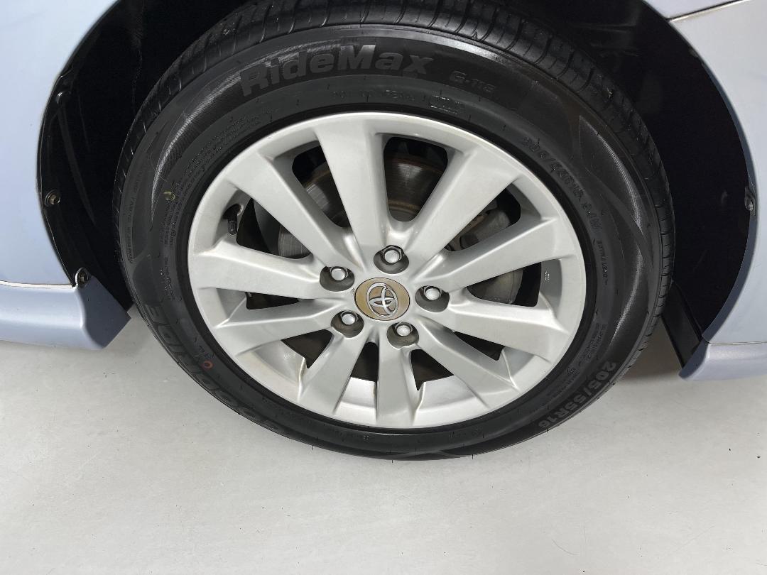 Photo '9' of Toyota Auris Photo '9' of Toyota Auris