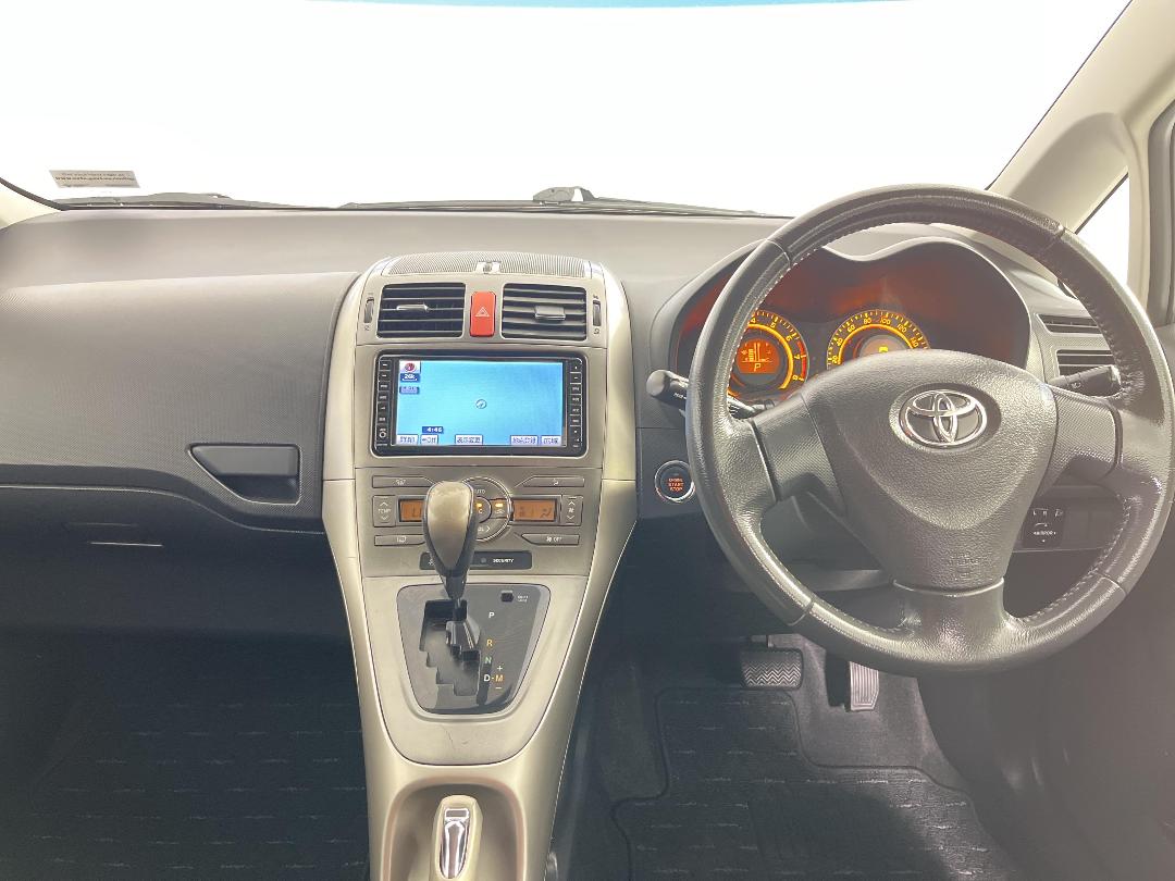 Photo '17' of Toyota Auris Photo '17' of Toyota Auris