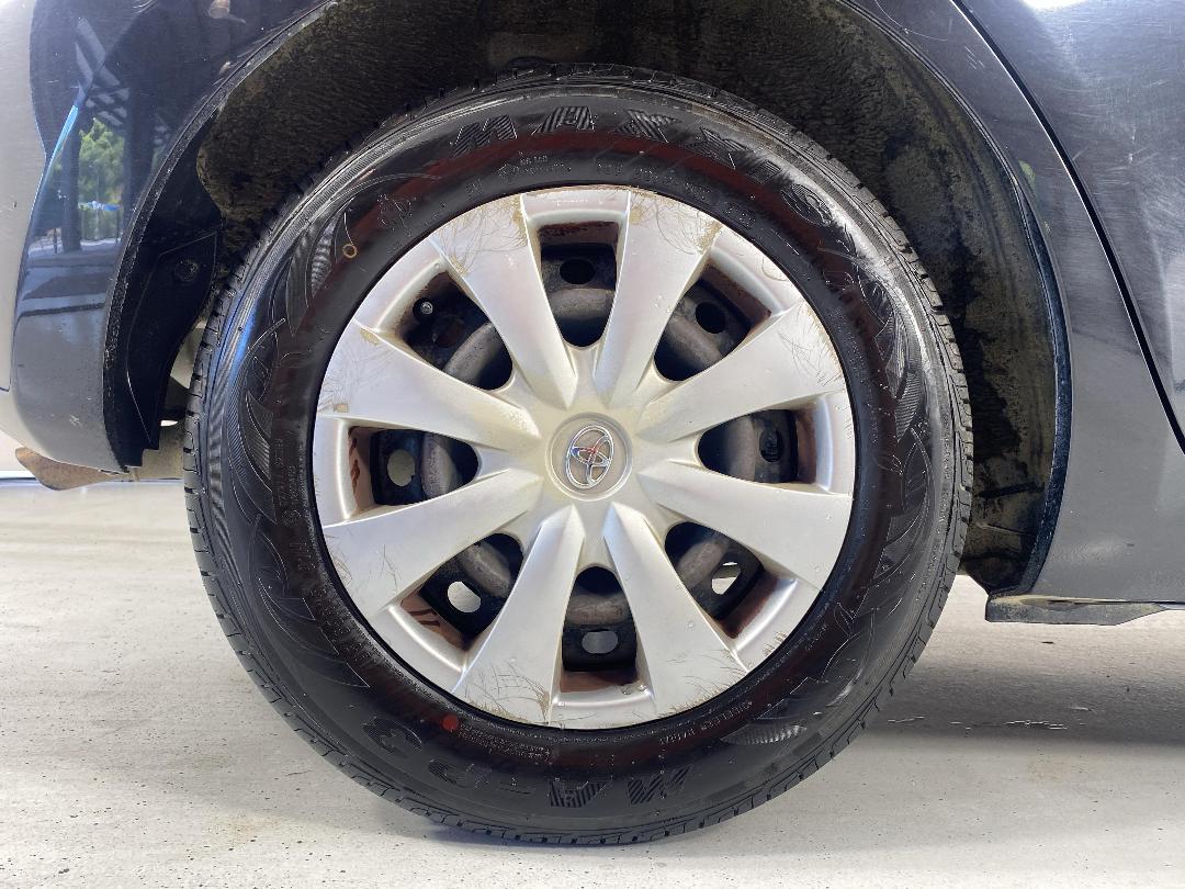 Photo '12' of Toyota Auris Photo '12' of Toyota Auris