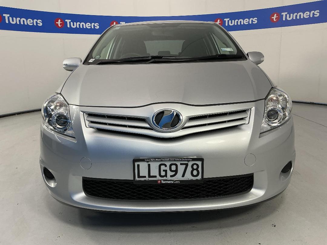 Photo '2' of Toyota Auris Photo '2' of Toyota Auris