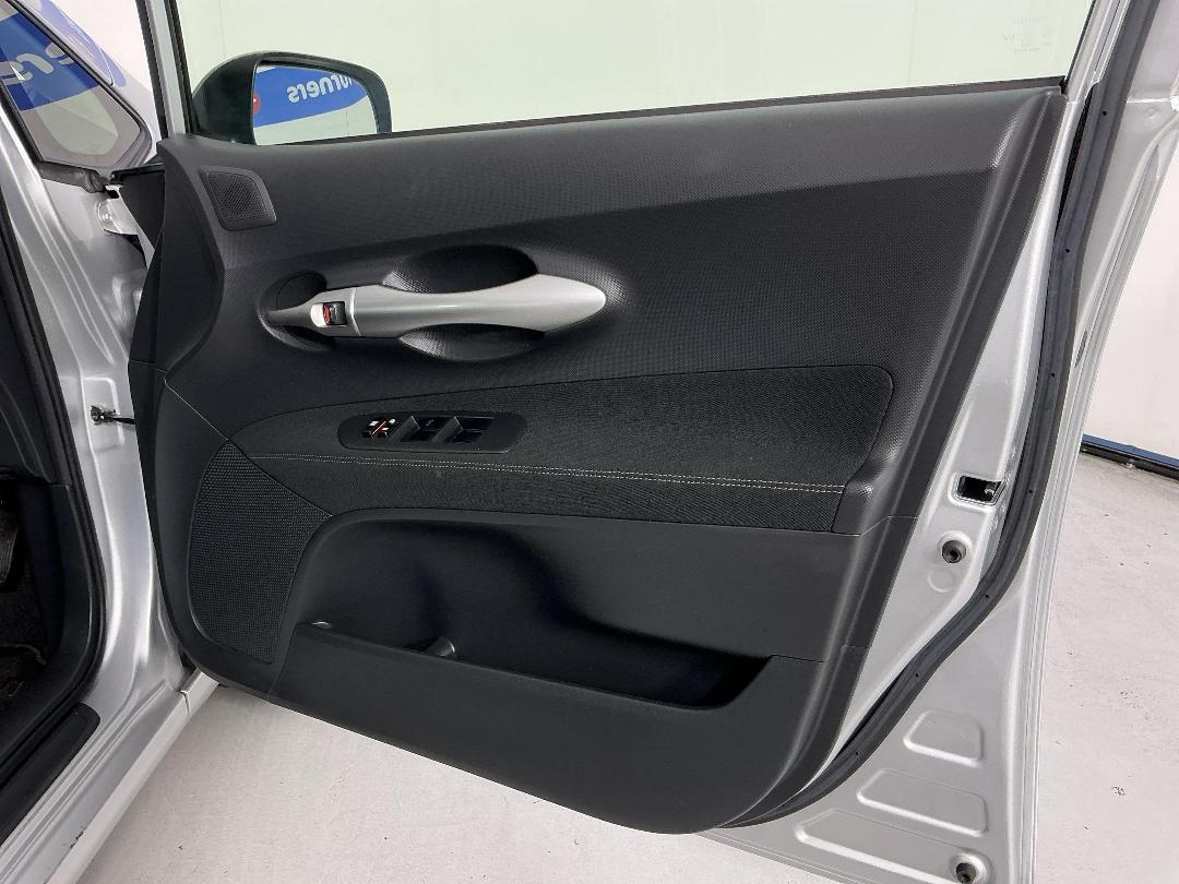 Photo '15' of Toyota Auris Photo '15' of Toyota Auris