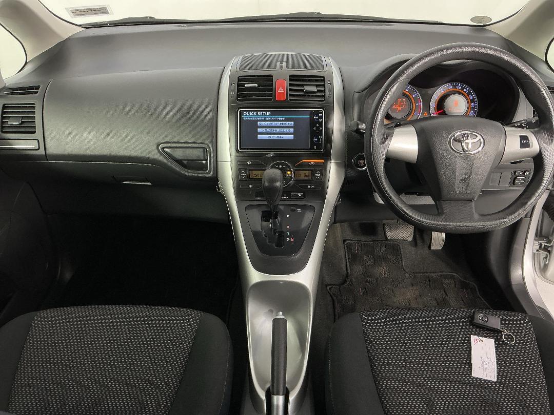 Photo '17' of Toyota Auris Photo '17' of Toyota Auris