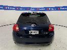 Thumbnail '6' of Toyota Auris