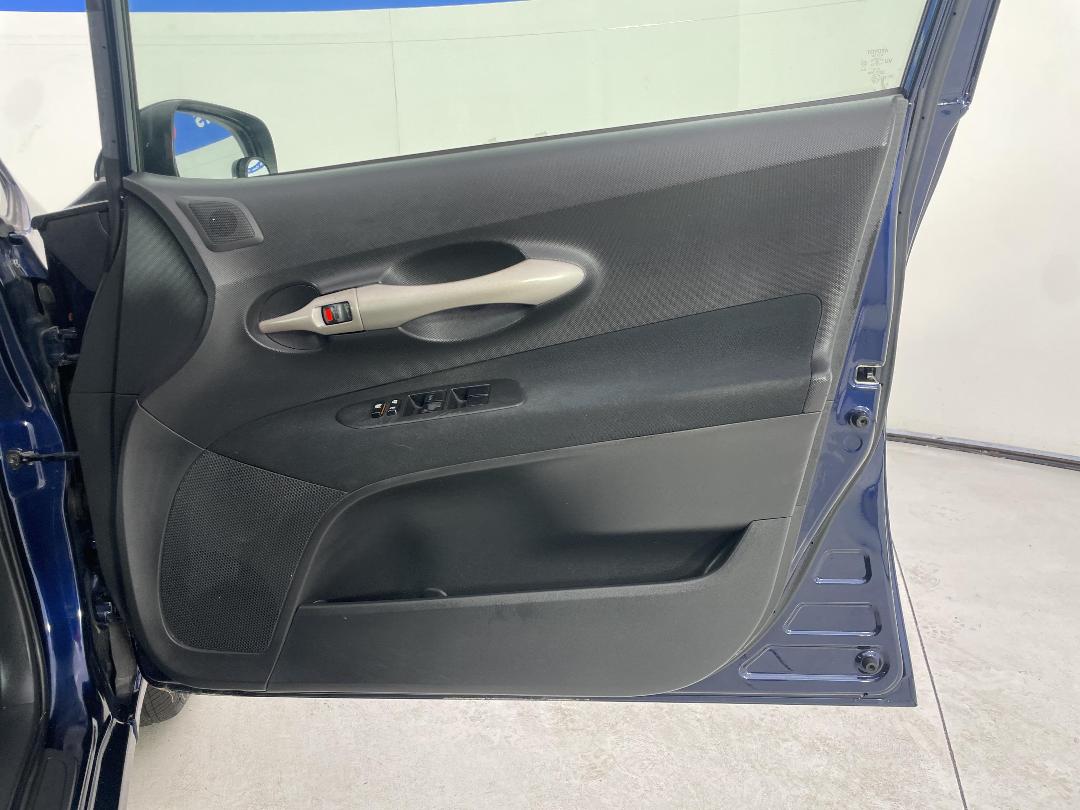 Photo '15' of Toyota Auris Photo '15' of Toyota Auris