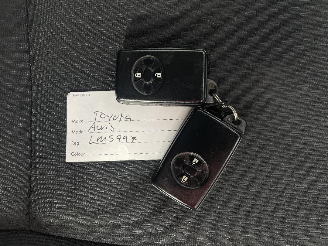 Photo '22' of Toyota Auris Photo '22' of Toyota Auris