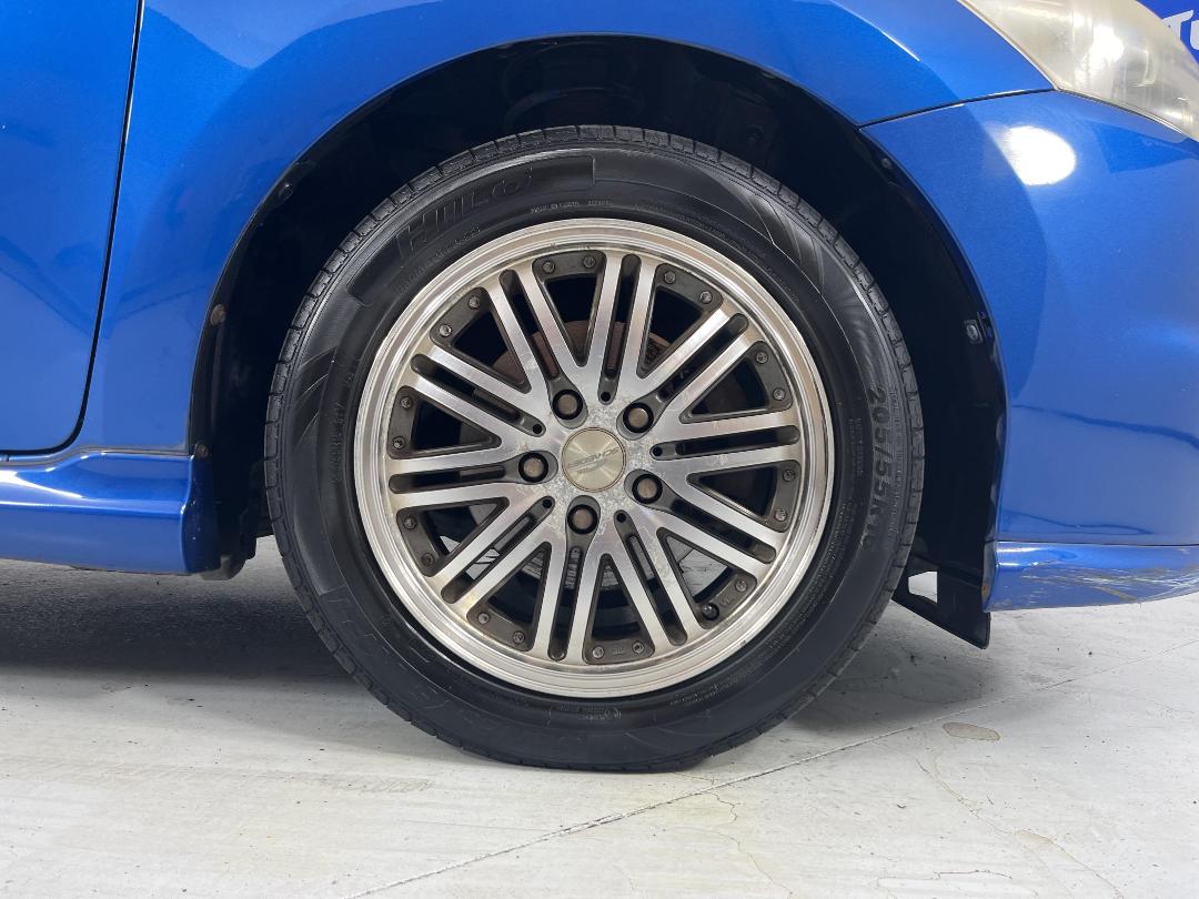 Photo '9' of Toyota Auris Photo '9' of Toyota Auris