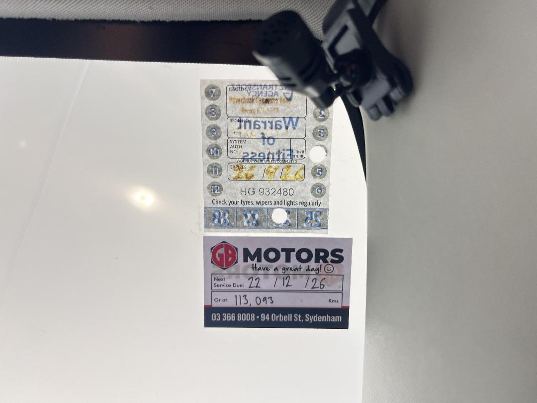 Photo '26' of Toyota Auris Photo '26' of Toyota Auris