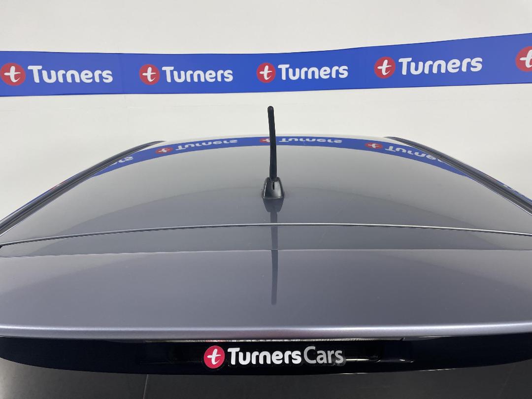 Photo '27' of Toyota Auris Photo '27' of Toyota Auris