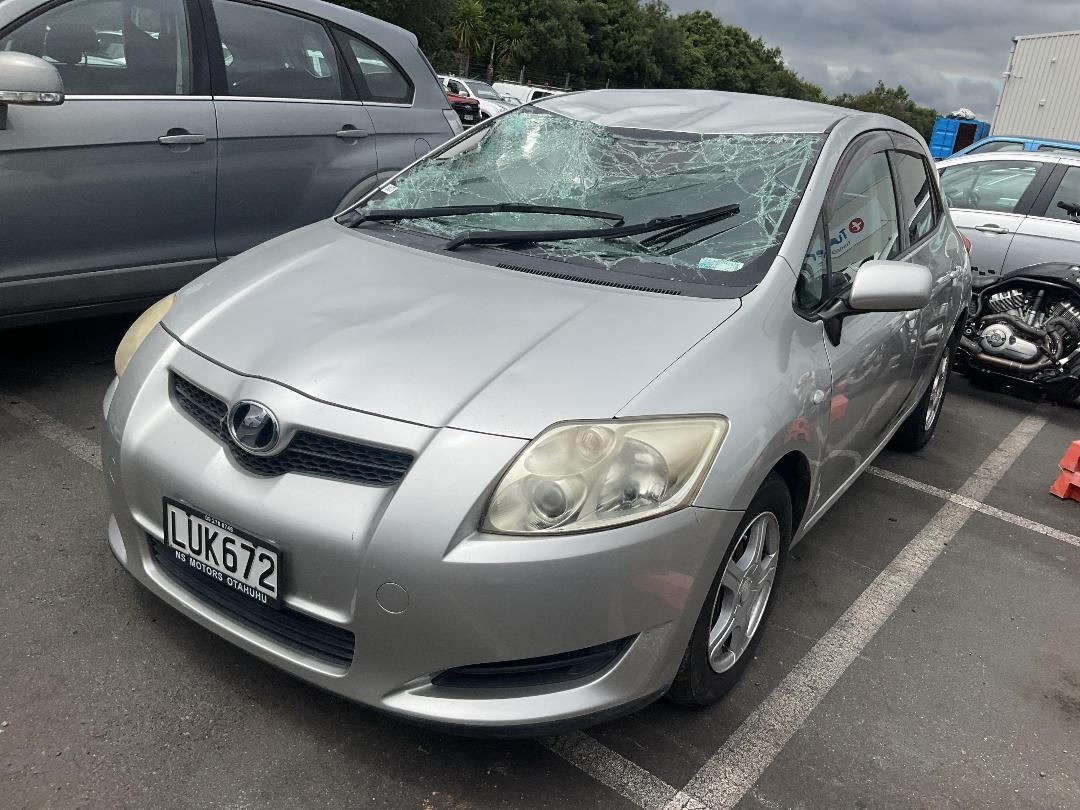 Photo '2' of Toyota Auris Photo '2' of Toyota Auris