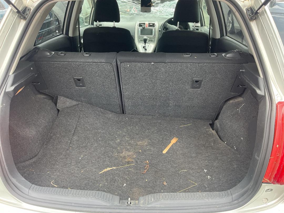 Photo '6' of Toyota Auris Photo '6' of Toyota Auris