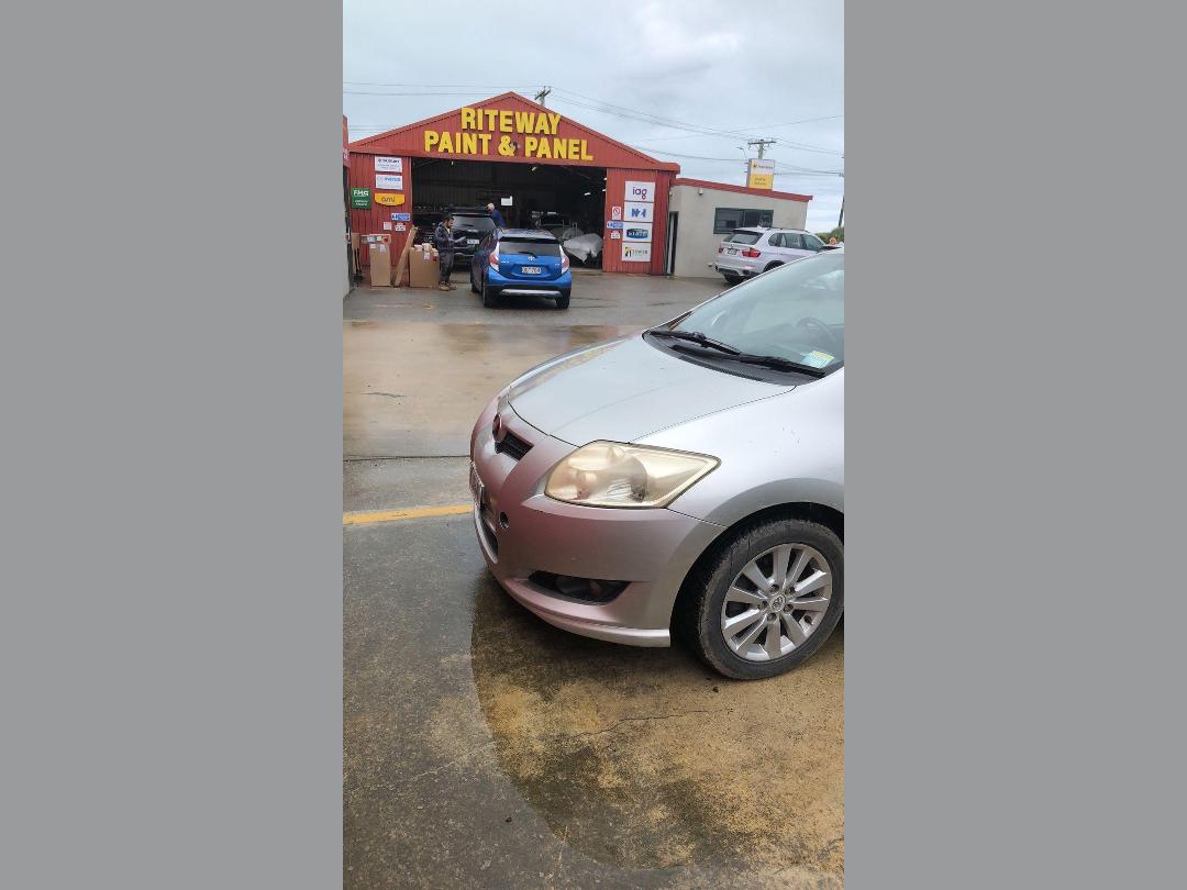 Photo '4' of Toyota Auris