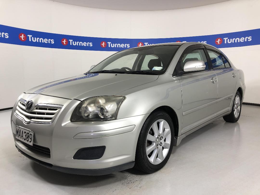 Photo '4' of Toyota Avensis