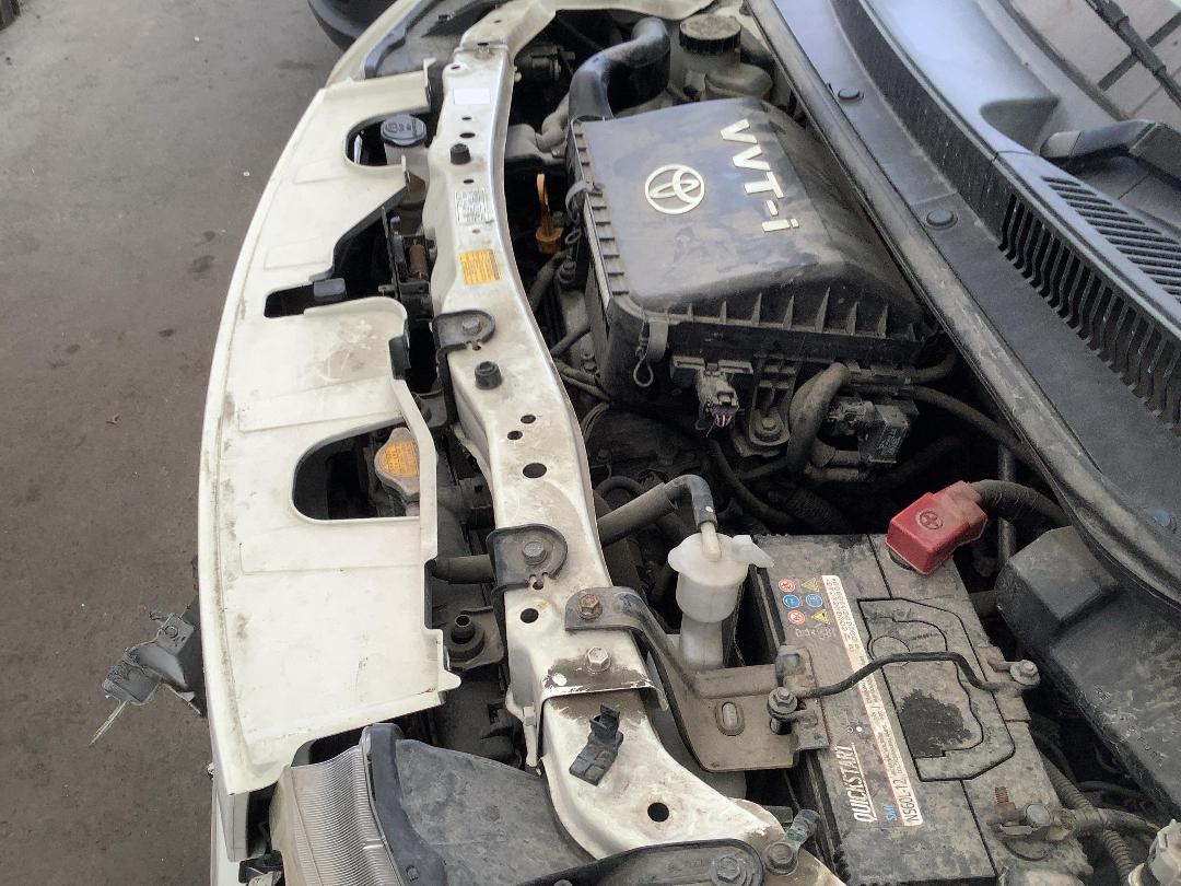 Photo '12' of Toyota BB