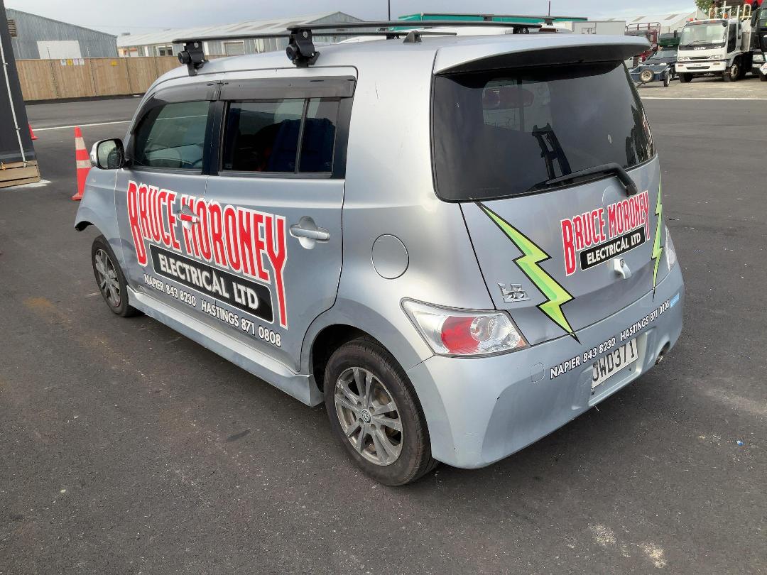 Photo '4' of Toyota BB