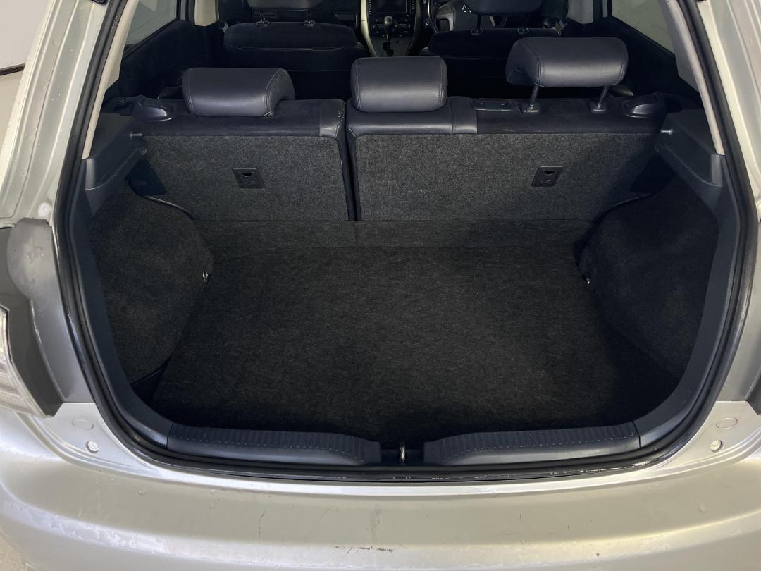 Photo '14' of Toyota Blade