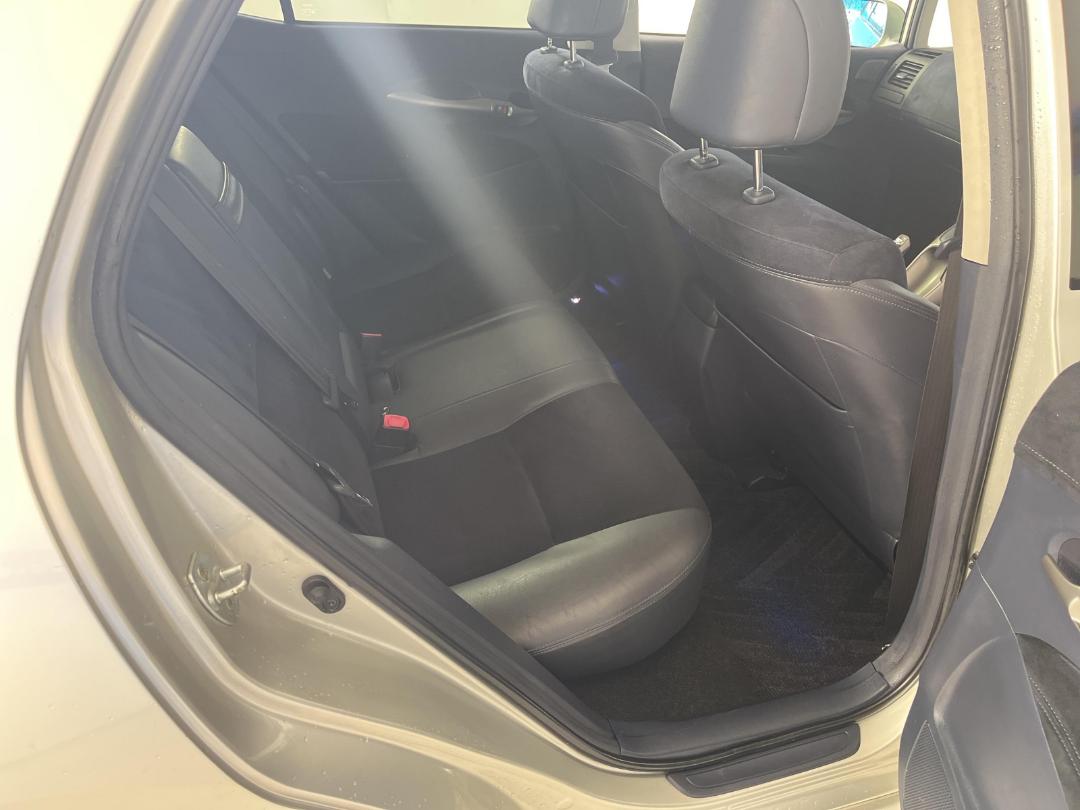 Photo '20' of Toyota Blade