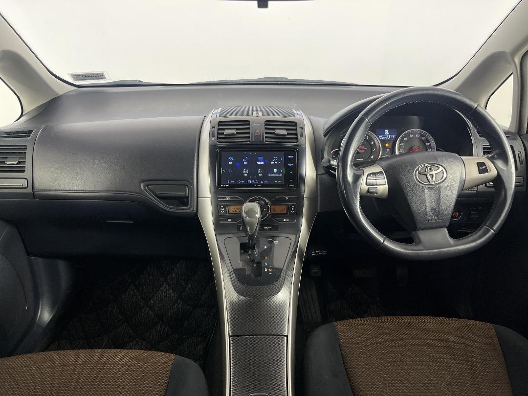 Photo '17' of Toyota Blade Photo '17' of Toyota Blade