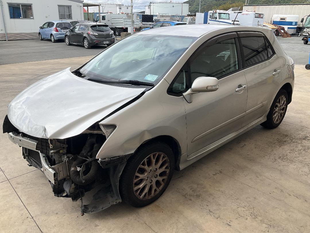 Photo '2' of Toyota Blade Photo '2' of Toyota Blade