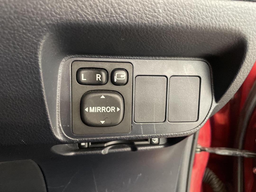 Photo '25' of Toyota Blade