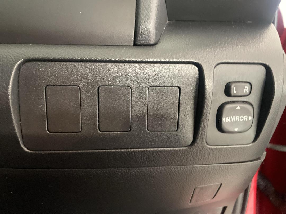 Photo '25' of Toyota Camry