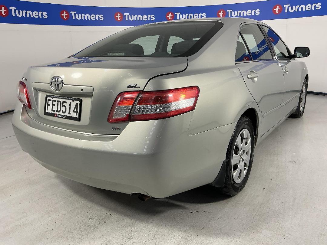 Photo '7' of Toyota Camry