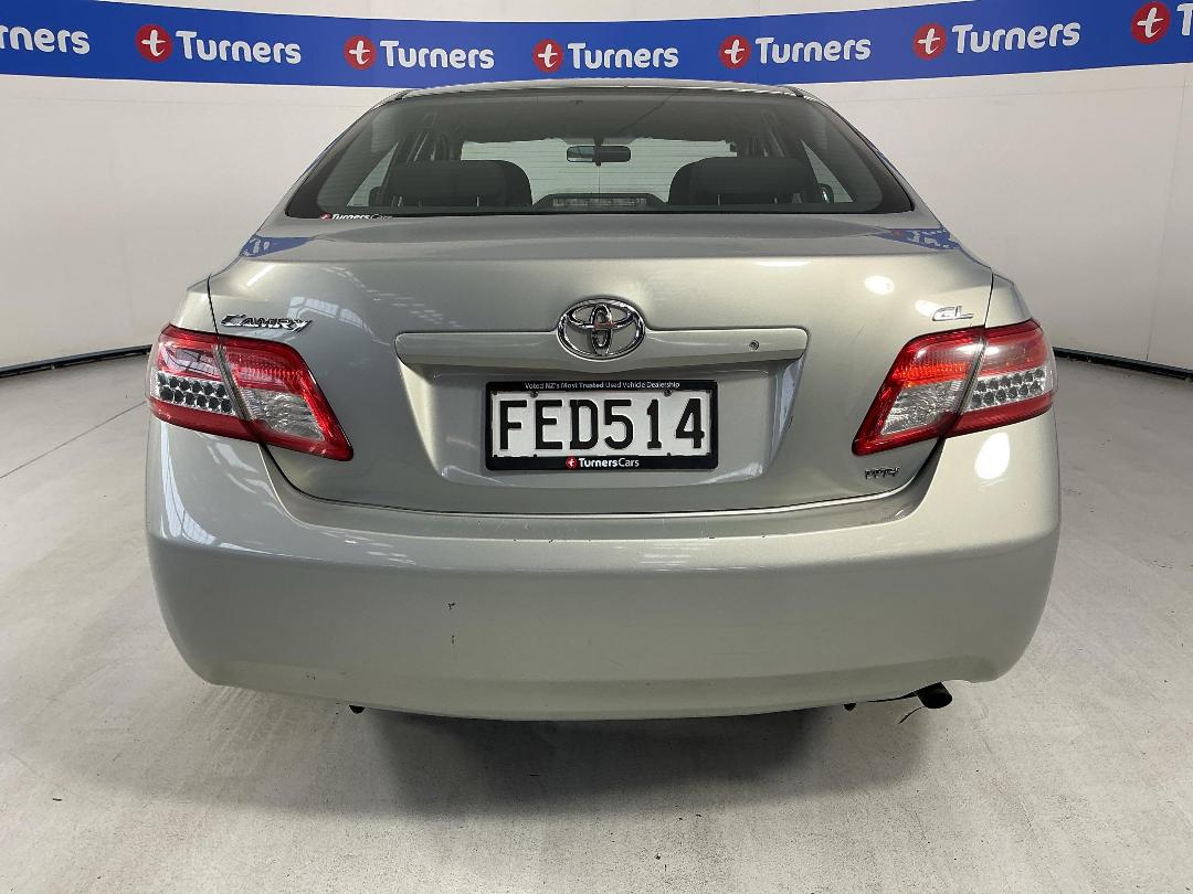 Photo '6' of Toyota Camry