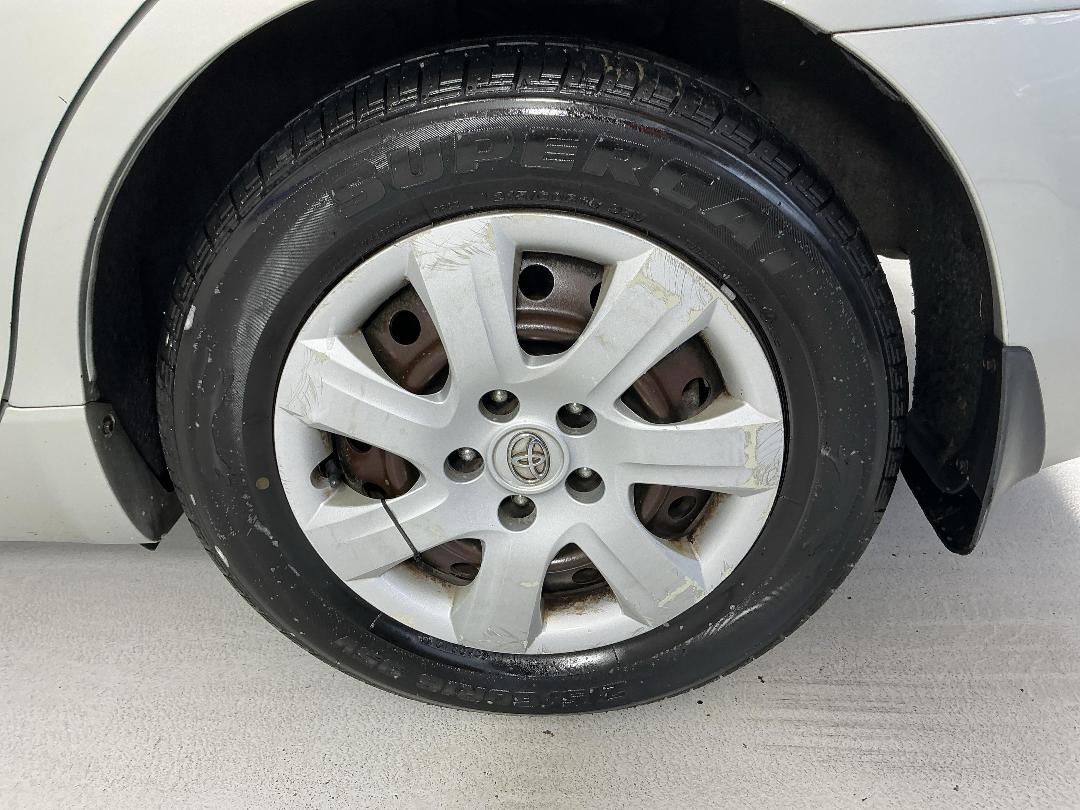 Photo '11' of Toyota Camry